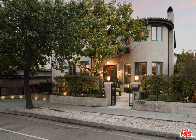 12960 San Vicente Boulevard, Los Angeles