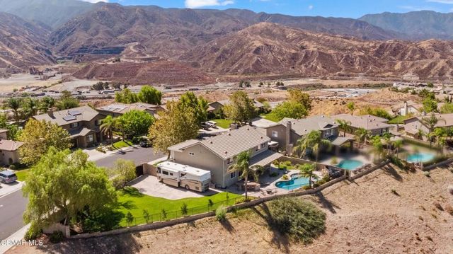 29475 Sequoia Road, Canyon Country