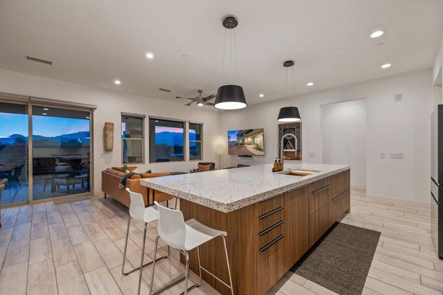 1401 Retreat Circle, Palm Desert