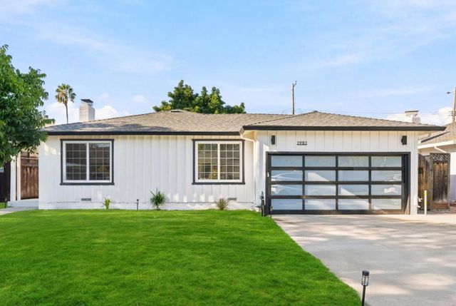 2983 Howell Avenue, Santa Clara