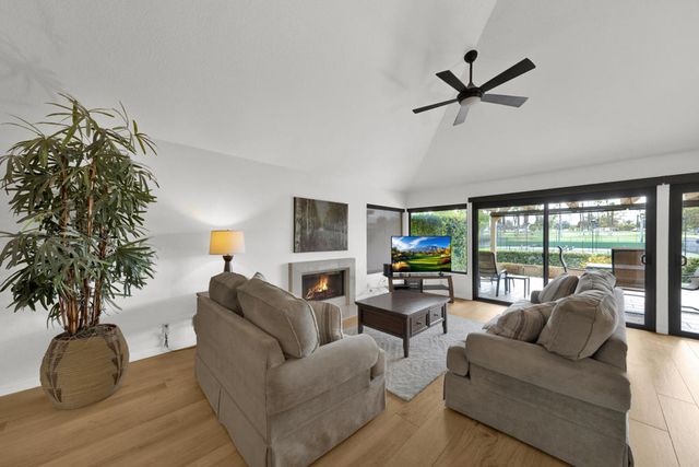 41683 Woodhaven Drive E, Palm Desert