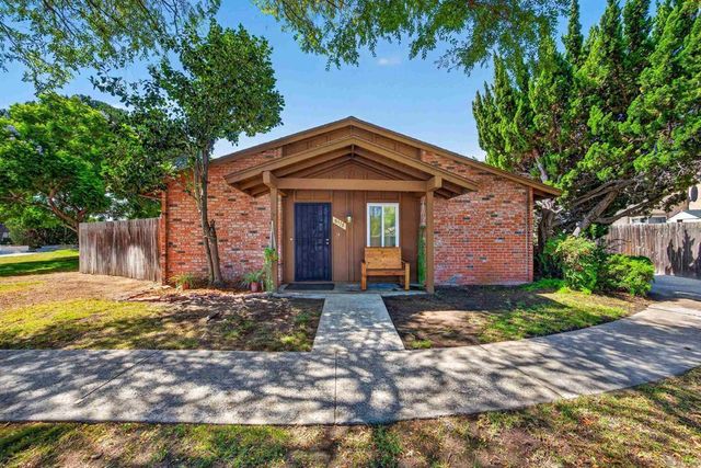 8318 Panorama Ridge Ct, Spring Valley