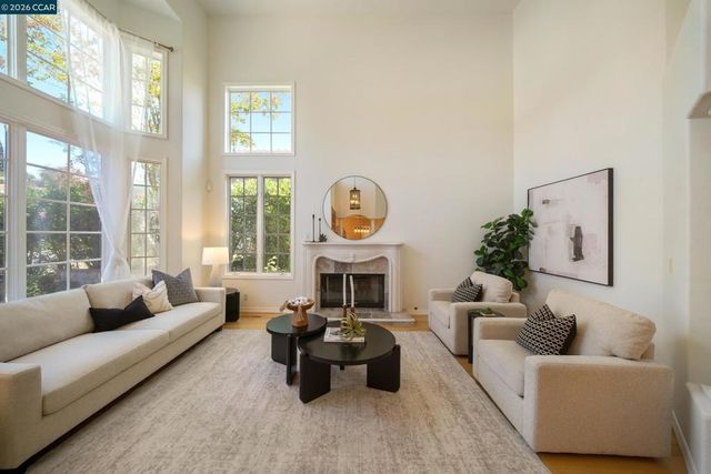 321 Zagora Drive, Danville