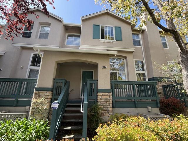 38964 Swordfish, Fremont