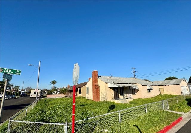 14866 Sutro Avenue, Gardena