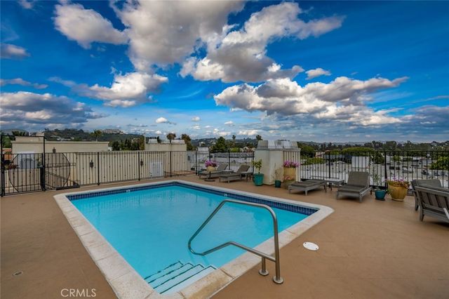 11740 W Sunset Boulevard # 14, Los Angeles