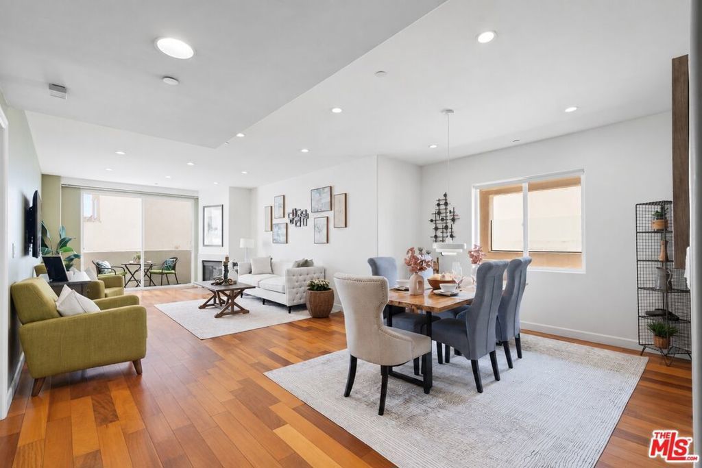 1540 Amherst Avenue # Ph2, Los Angeles