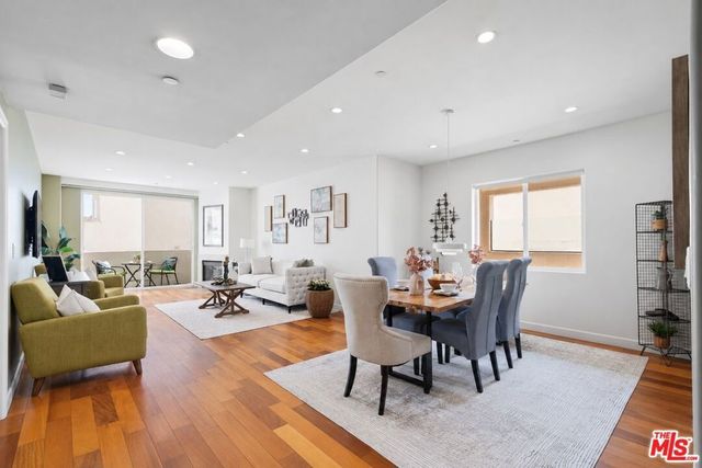 1540 Amherst Avenue # Ph2, Los Angeles
