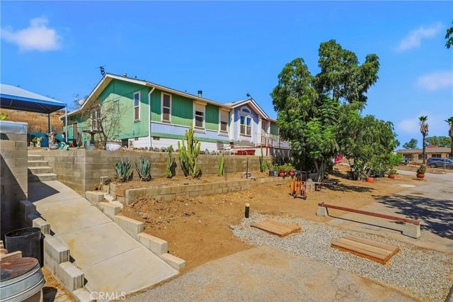 22201 Alviso, Perris