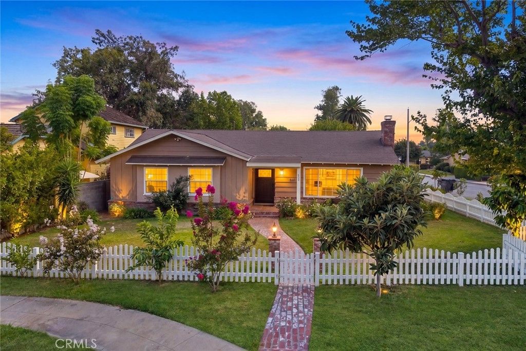 800 E Camino Real, Arcadia