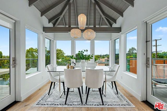 922 Berkeley Street, Santa Monica
