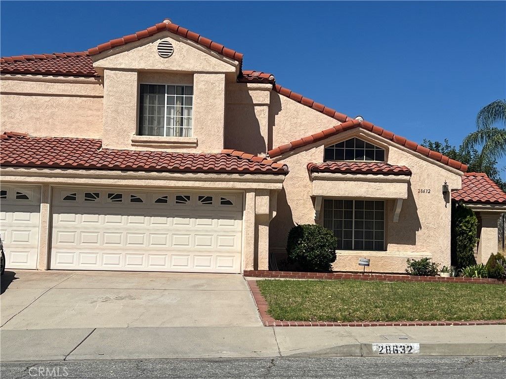 28632 Golden Oak, Highland