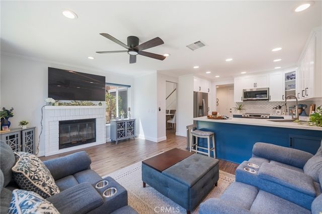 6097 E Montefino, Anaheim