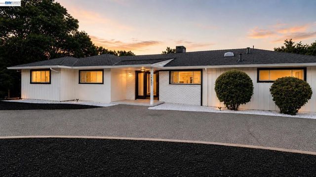 14821 Golf Links Drive, Los Gatos