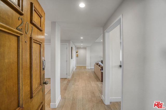 166 S Hayworth Avenue # 201, Los Angeles