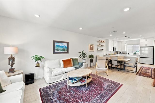 22318 Lily Ct, Torrance