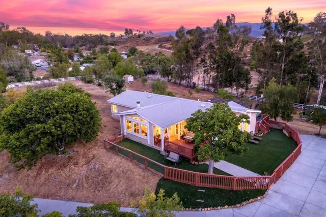 35205 Calle Nopal, Temecula