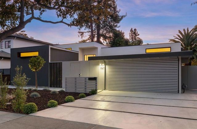 947 Colonial Lane, Palo Alto