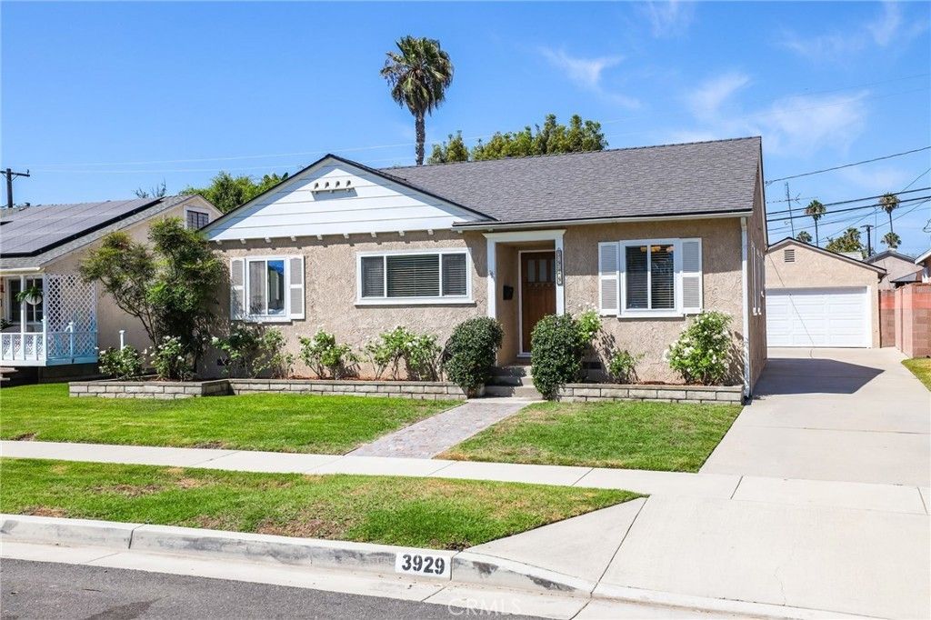 3929 Karen Avenue, Long Beach
