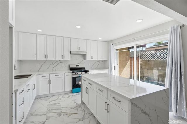 10112 Traylor Way, Garden Grove