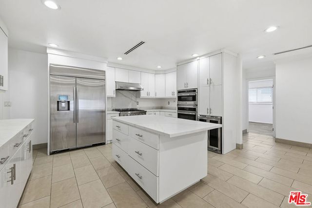 14755 Valleyheart Drive, Sherman Oaks