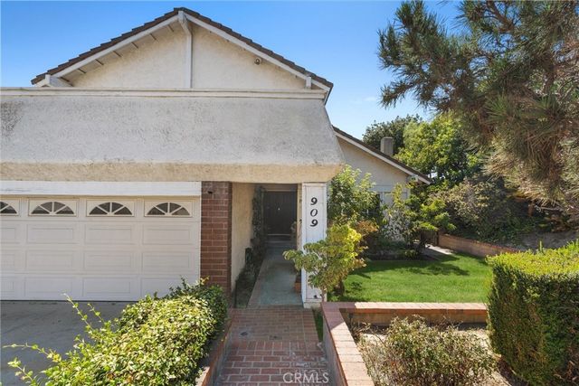 909 Lexington, Montebello