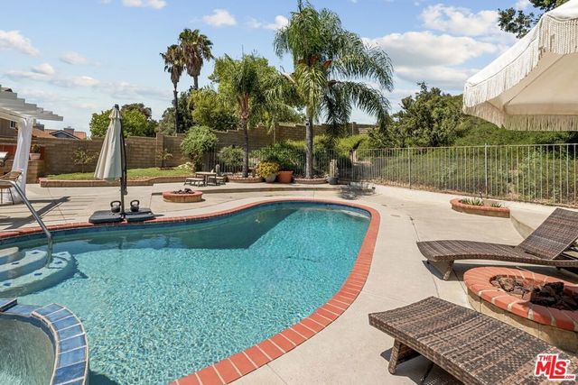 22537 Cardiff Drive, Santa Clarita