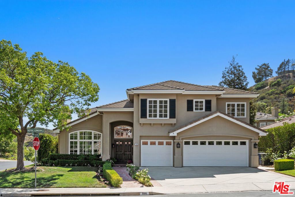 186 Royal London Court, Lake Sherwood
