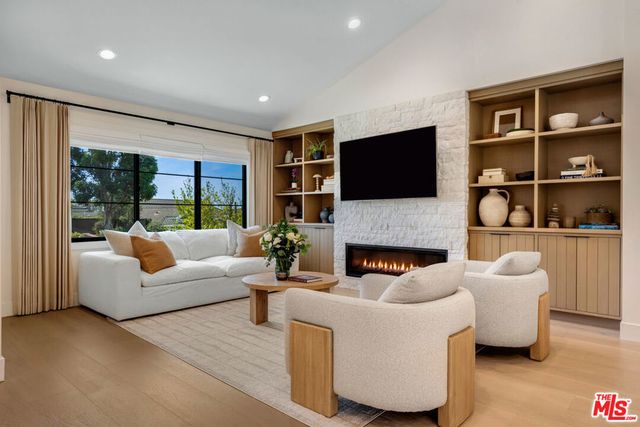 912 Aleppo Street, Newport Beach