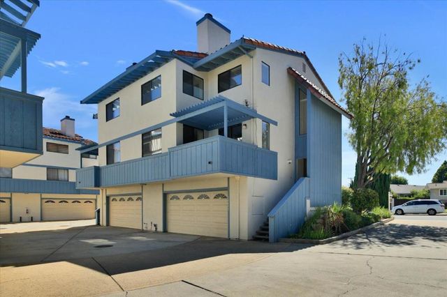 10095 Craft Drive, Cupertino