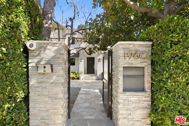 1960 Coldwater Canyon Drive, Beverly Hills