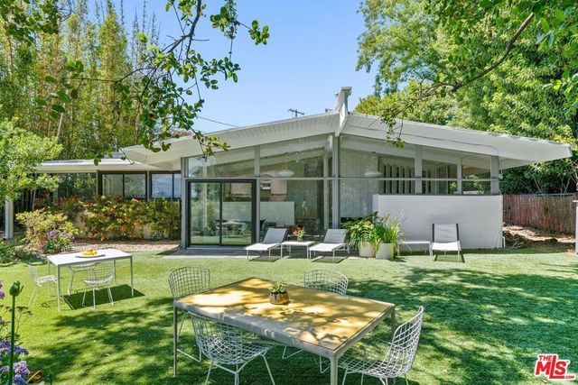 810 Bramble Way, Los Angeles