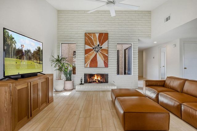 6 Joya Drive, Palm Desert