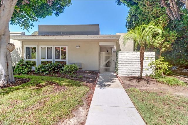 2054 Via Mariposa # E, Laguna Woods