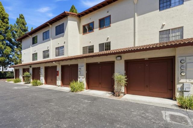 454 Costa Mesa Terrace # B, Sunnyvale