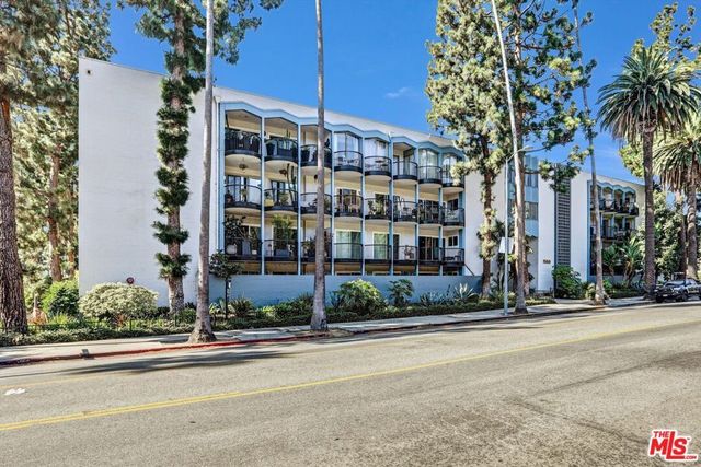 7560 Hollywood Boulevard # 303, Los Angeles