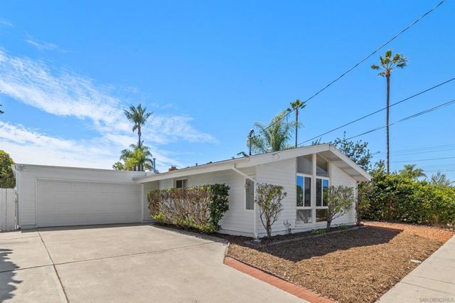9563 Larrabee Ave., San Diego