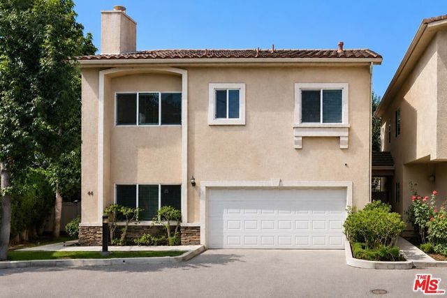 20300 Vanowen Street # 44, Los Angeles