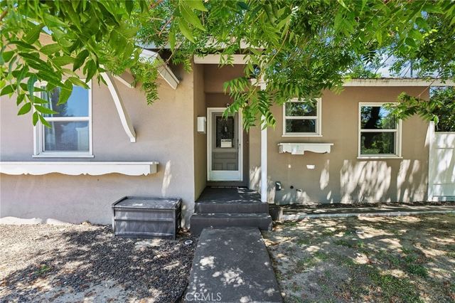 6616 Yolanda Avenue, Reseda