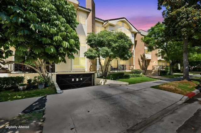 1131 Campbell # 212, Glendale
