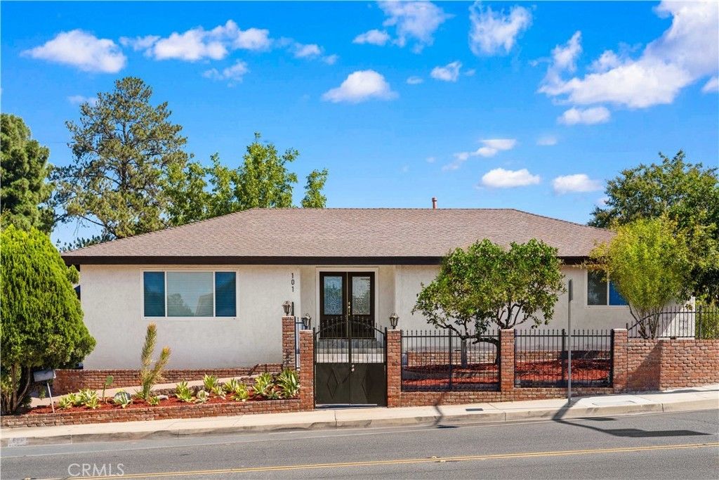 101 W Madison Avenue, Placentia