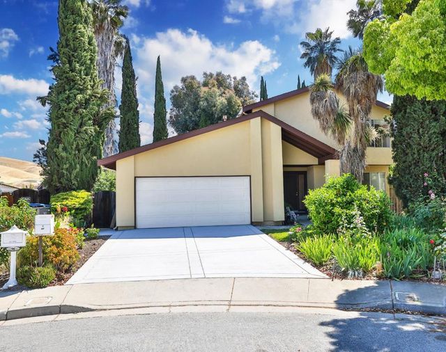 90 Southport Court, San Jose