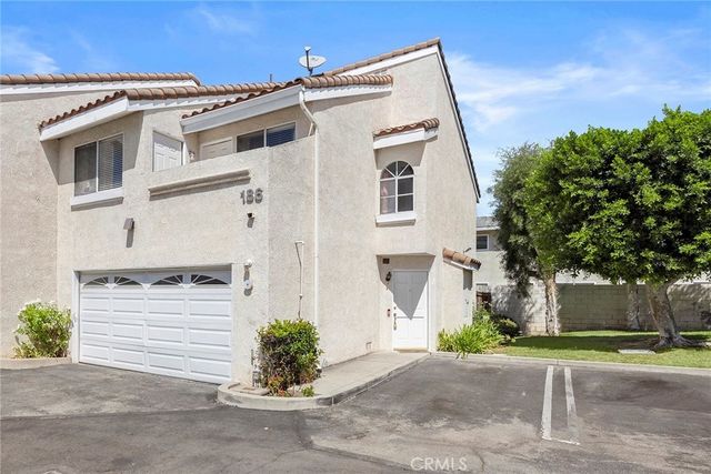 186 S Idaho Street, La Habra