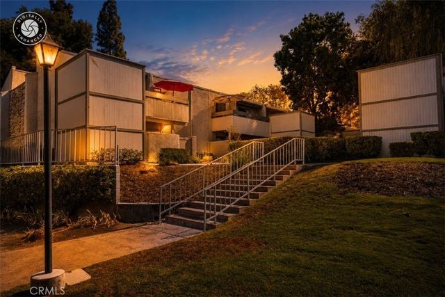3032 Associated # 89, Fullerton