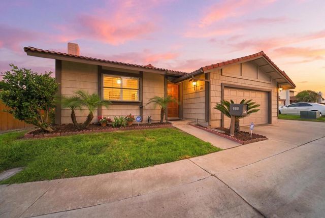 650 Laguna Point Ct, Chula Vista