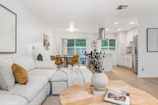 23475 Los Grandes, Aliso Viejo