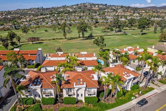 2520 Navarra Dr # C, Carlsbad
