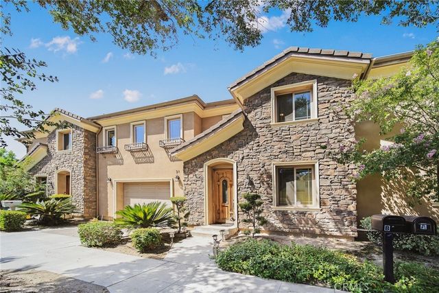 31 S 2nd # B, Arcadia
