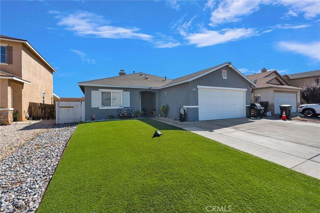 11963 Pepperwood, Victorville