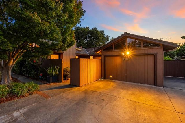 1940 Fallen Leaf Lane, Los Altos
